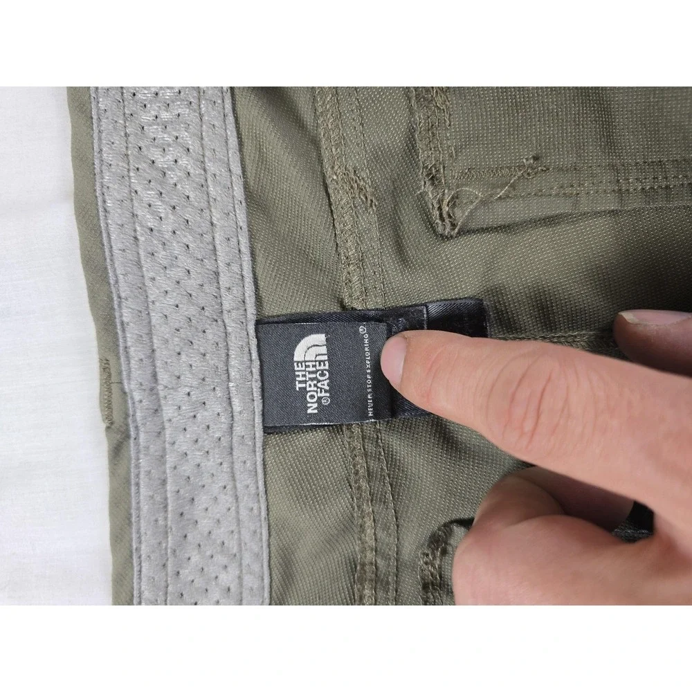 North Face Shorts Mens Large Green Outdoor Hiking Quick Dry Pockets Performance‎